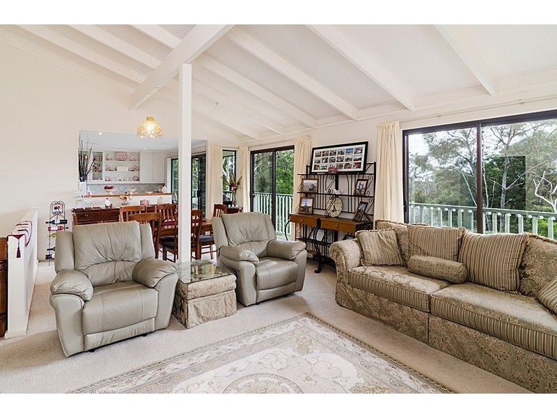 4 Heather Road, Stirling SA 5152