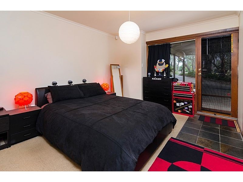 4 Heather Road, Stirling SA 5152