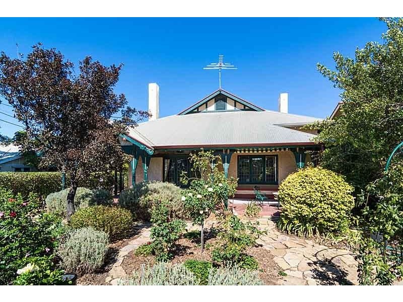 34 The Crescent, Brighton SA 5048