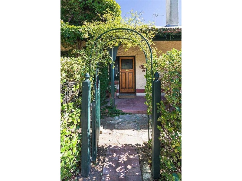 34 The Crescent, Brighton SA 5048