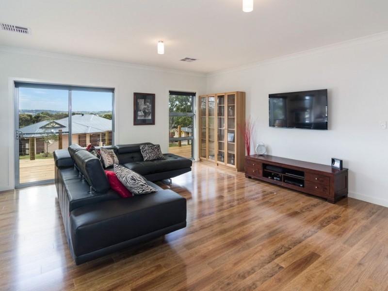 4 Silhouette Street, Mount Barker SA 5251