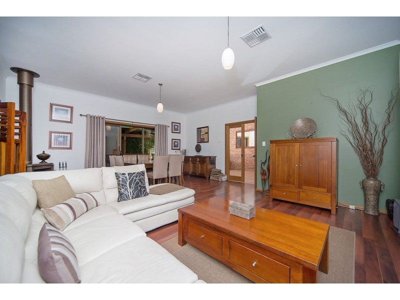 9 Oval Road, Mount Torrens SA 5244