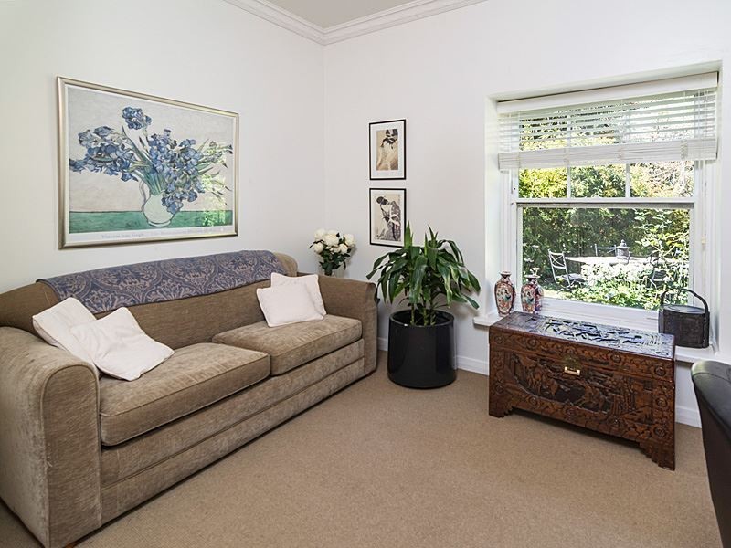 10 Glenside Road, Crafers SA 5152