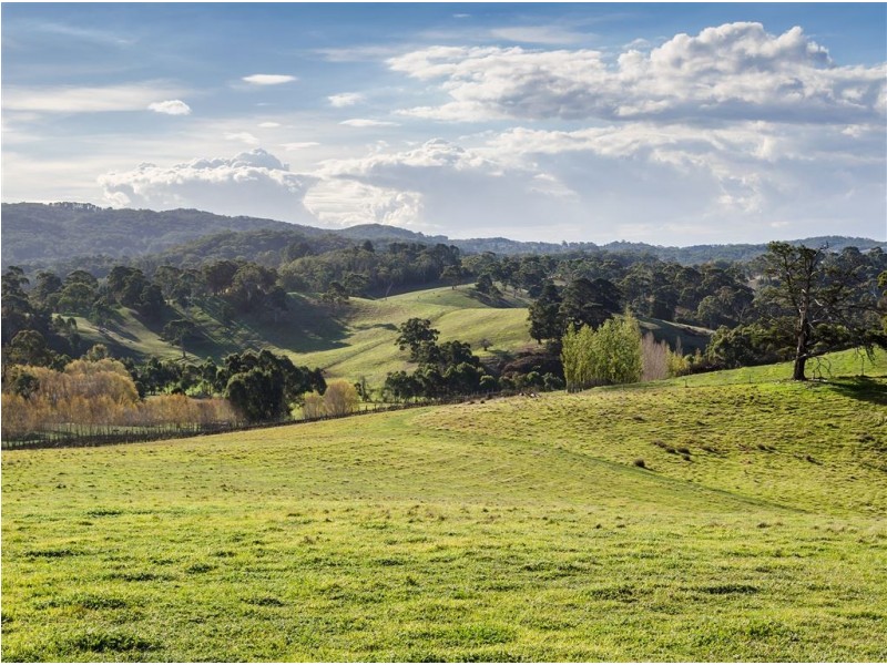 121 Grasby Road, Balhannah SA 5242