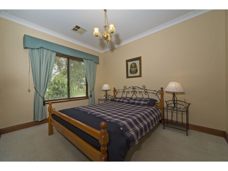 32 Tapscotts Road, Mount Pleasant SA 5235