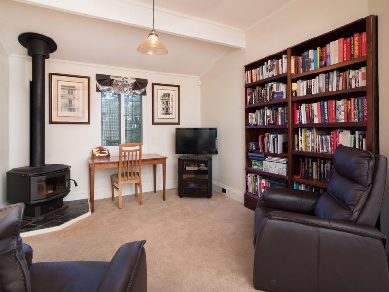 32 Cox Creek Road, Crafers SA 5152