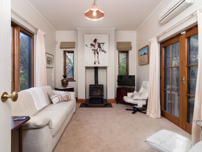 32 Cox Creek Road, Crafers SA 5152