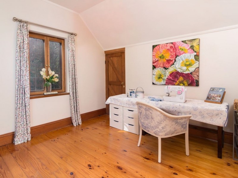 32 Cox Creek Road, Crafers SA 5152