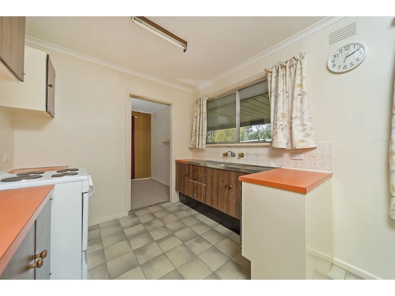 6 Pool Street, Birdwood SA 5234