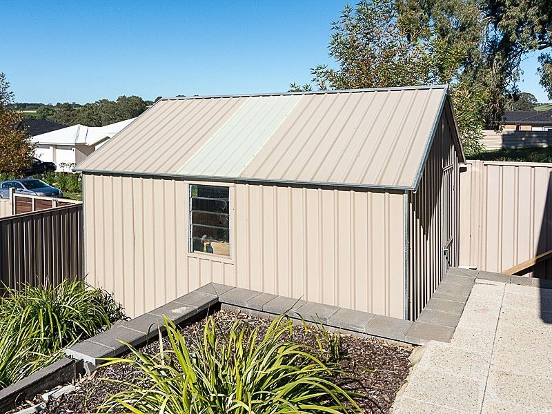 24 Belmont Crescent, Mount Barker SA 5251
