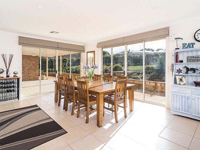 5 Pontiac Road, Mount Barker SA 5251