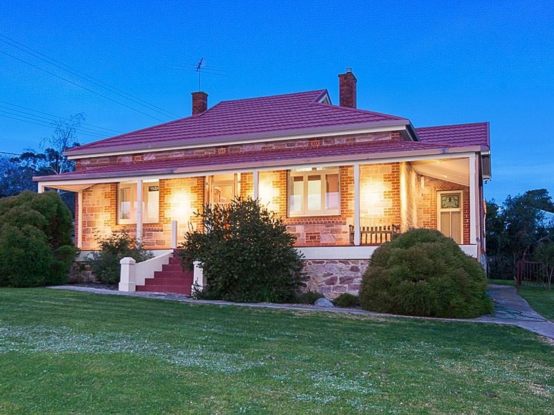 12 Robert Street, Woodside SA 5244