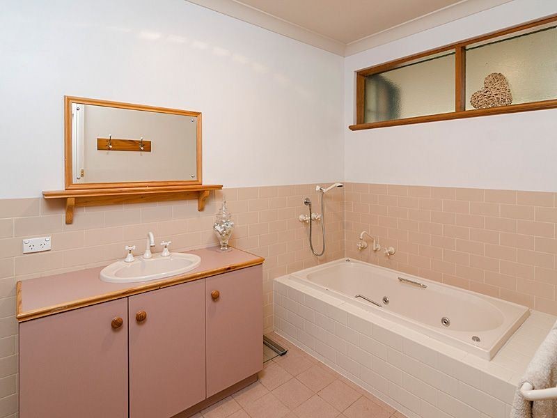 9 Church Hill Road, Echunga SA 5153