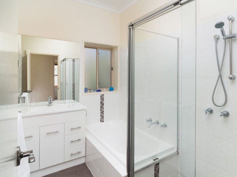 22 Ashenden Road, Aldgate SA 5154