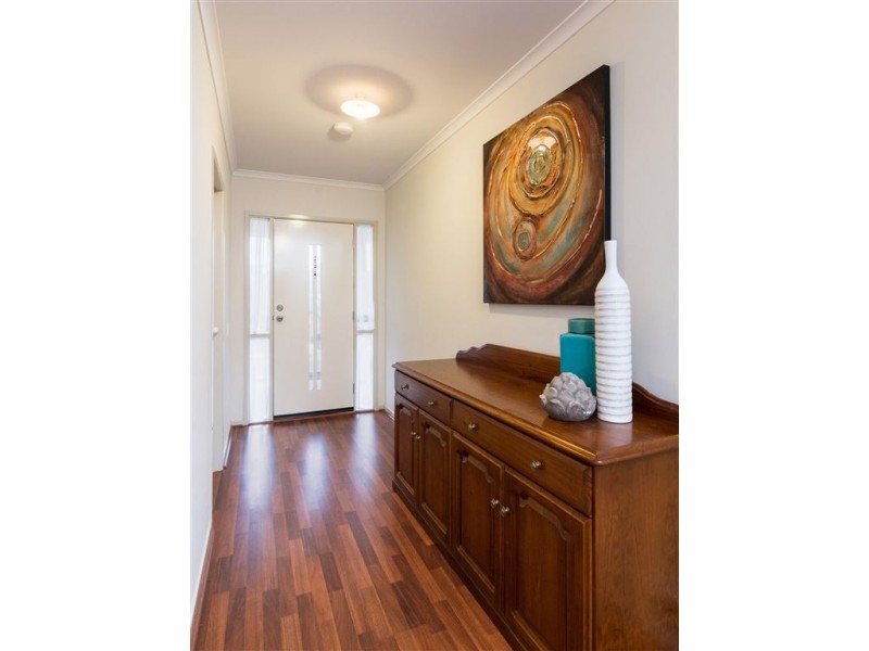 16 Belmont Crescent, Mount Barker SA 5251