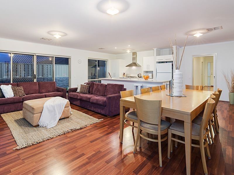 16 Belmont Crescent, Mount Barker SA 5251