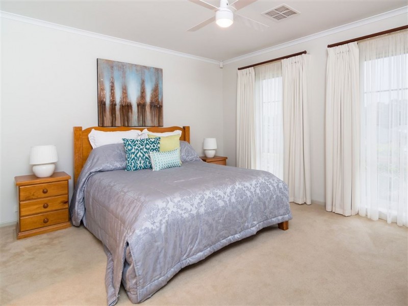 16 Belmont Crescent, Mount Barker SA 5251