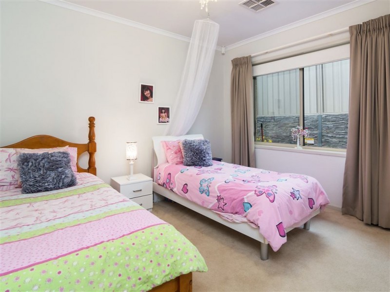 16 Belmont Crescent, Mount Barker SA 5251