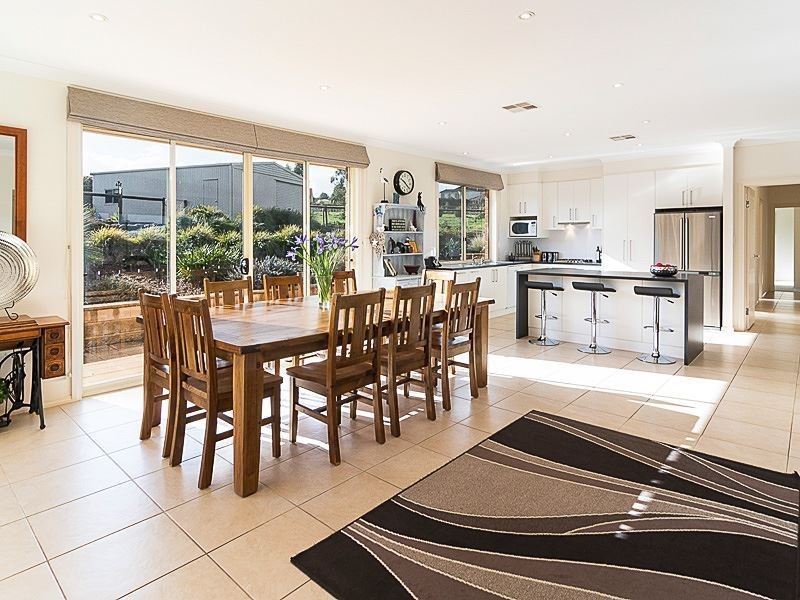 5 Pontiac Road, Mount Barker SA 5251