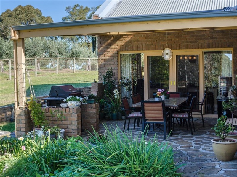 19 Martins Road, Oakbank SA 5243