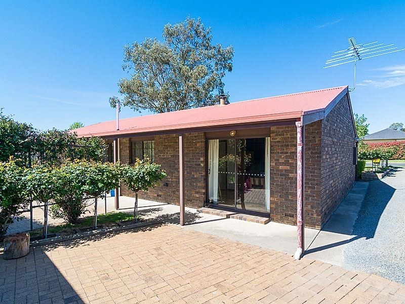 6 Deer Avenue, Mount Barker SA 5251