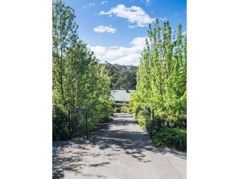 39 Wright Road, Crafers SA 5152