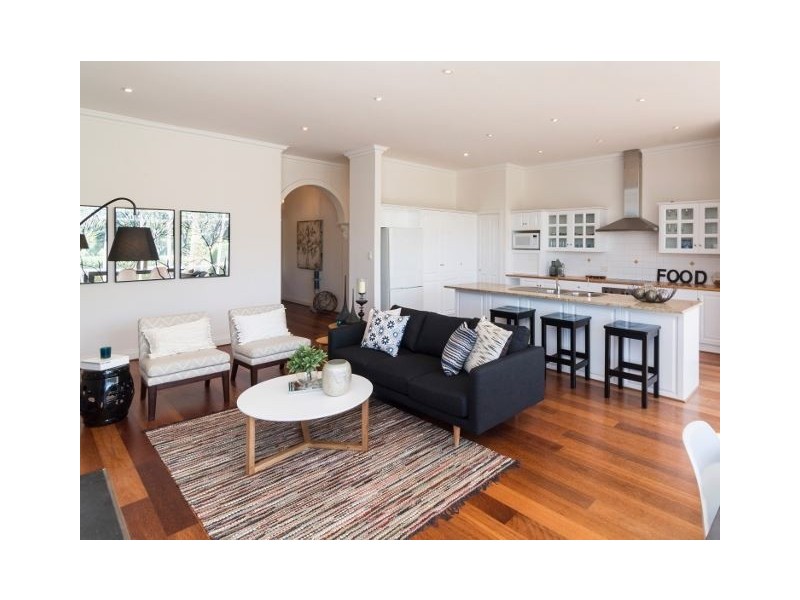 39 Wright Road, Crafers SA 5152