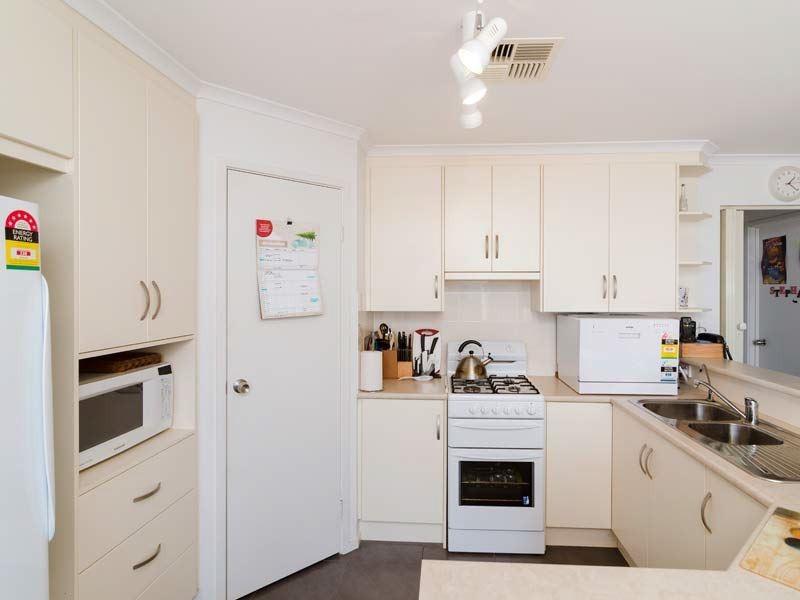 33 Hurling Drive, Mount Barker SA 5251
