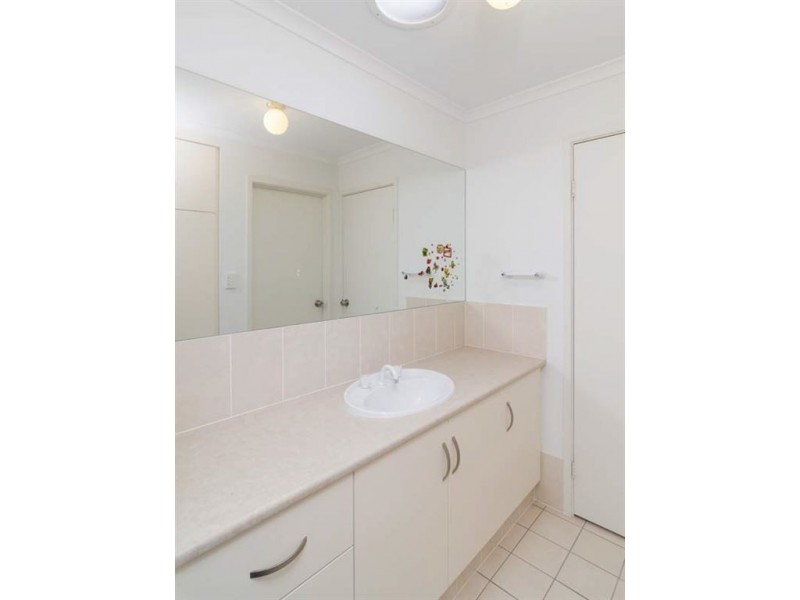 33 Hurling Drive, Mount Barker SA 5251