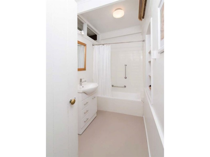 23 Hampden Road, Mount Barker SA 5251