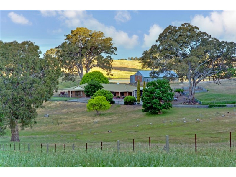 221 McLean Road, Birdwood SA 5234
