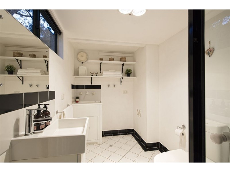 17 Fern Hill Road, Bridgewater SA 5155