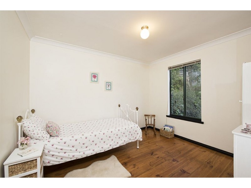 17 Fern Hill Road, Bridgewater SA 5155