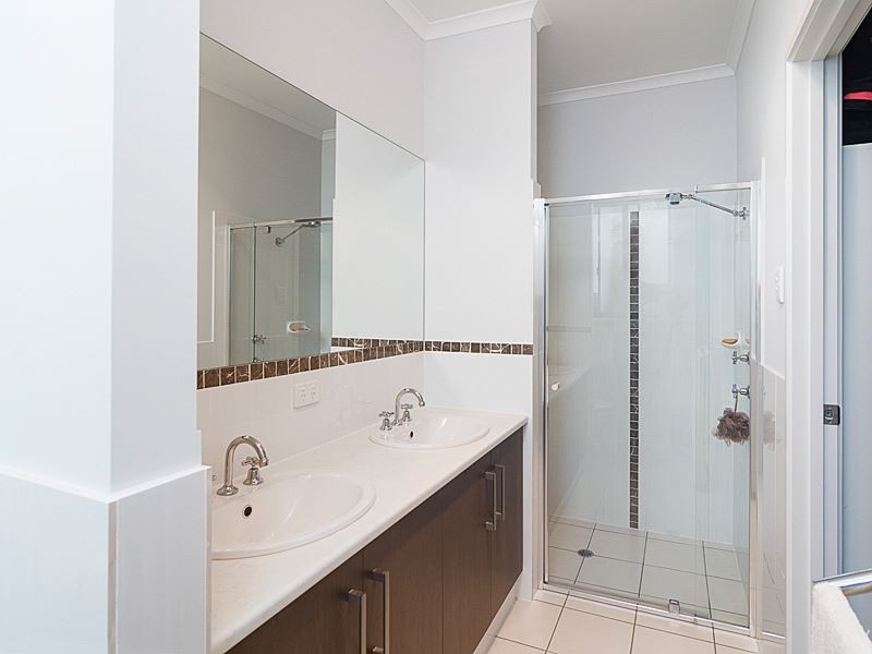 5 Tilly Street, Mount Barker SA 5251