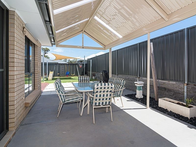 5 Tilly Street, Mount Barker SA 5251