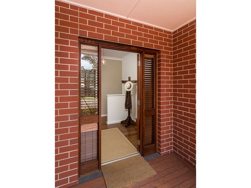 1 Jenkinson Drive, Mount Barker SA 5251