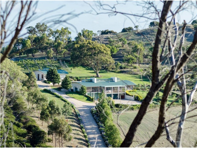 144 Summit Fire Track, Mount Barker Summit SA 5251