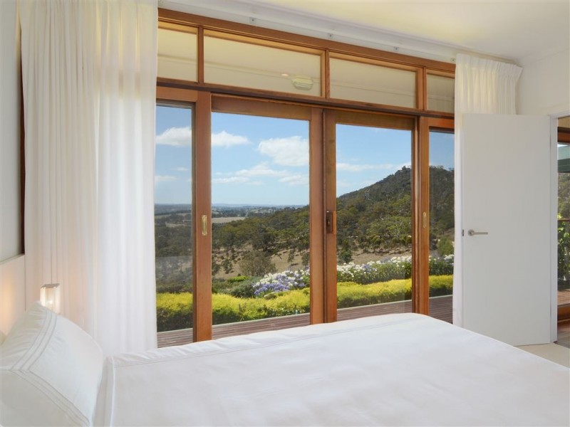 144 Summit Fire Track, Mount Barker Summit SA 5251