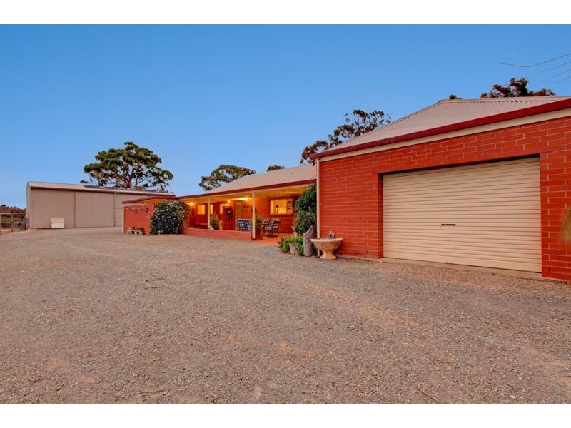 1330 Old Bull Creek Road, Paris Creek SA 5201