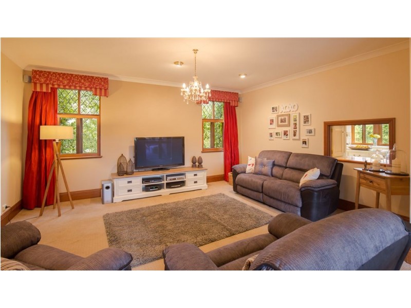 20 Pike Street, Oakbank SA 5243