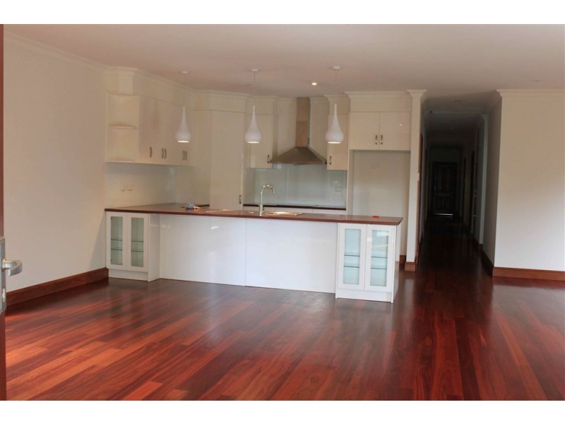 2/16 Molens Road, Hahndorf SA 5245