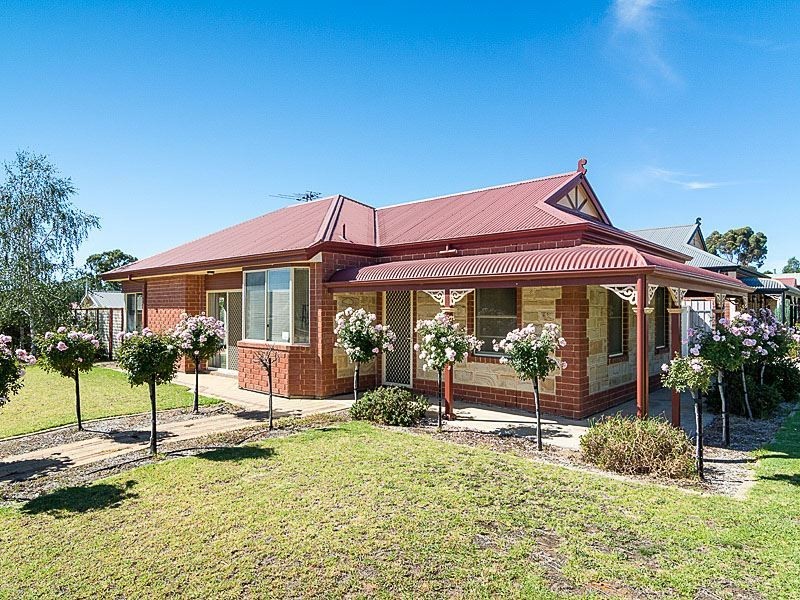 11 Randell Terrace, Mount Barker SA 5251