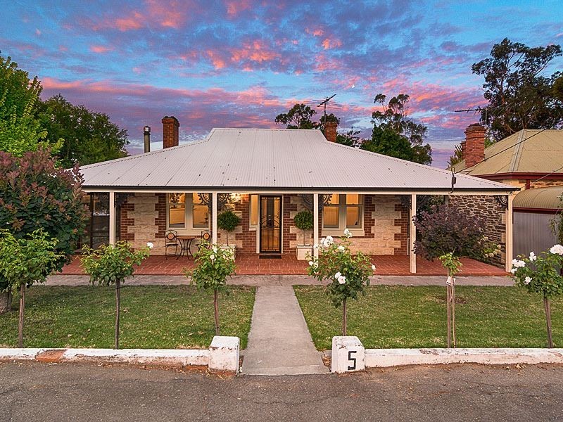 5 Victoria Street, Gumeracha SA 5233
