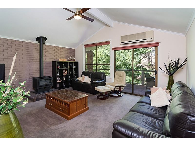 23 Fern Hill Road, Bridgewater SA 5155