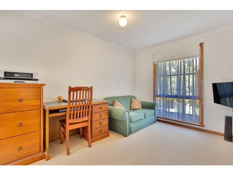 4 Herriot Court, Mount Barker SA 5251