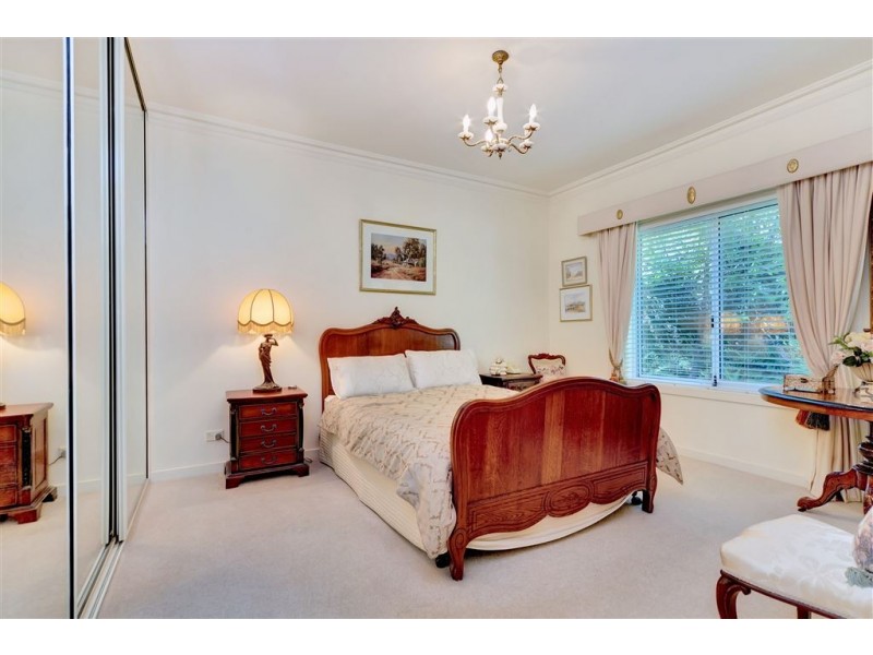 32 Avenue Road, Stirling SA 5152