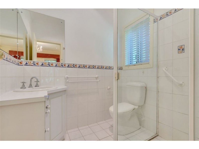 32 Avenue Road, Stirling SA 5152