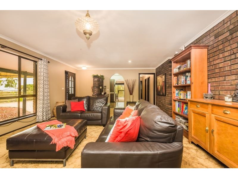 16 Roper Road, Murray Bridge SA 5253