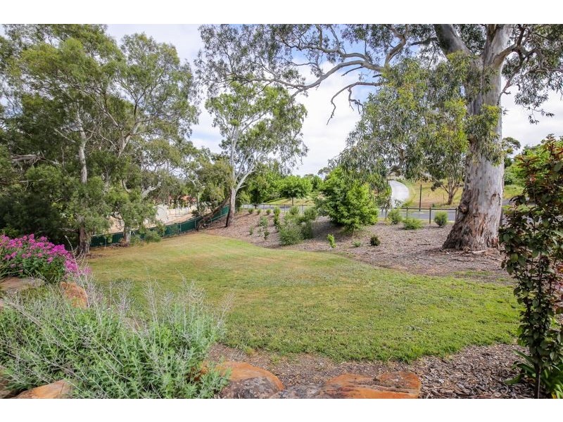 4 Dalmeny Drive, Mount Barker SA 5251