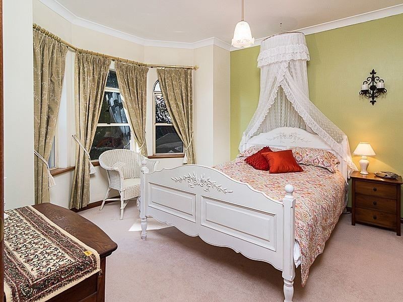 32 Hillside Road, Aldgate SA 5154